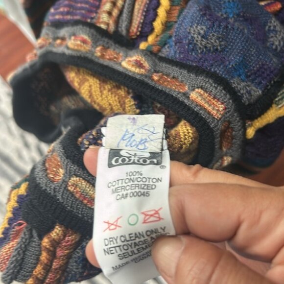 Vintage TUNDRA CANADA Sweater 3D XL Y2K Cosby COOGI - Picture 8 of 8